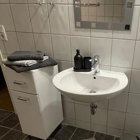 Apartment Fewo Arnsberg-müschede / Eigener Eingang Mit Terrasse Und Fernblick *