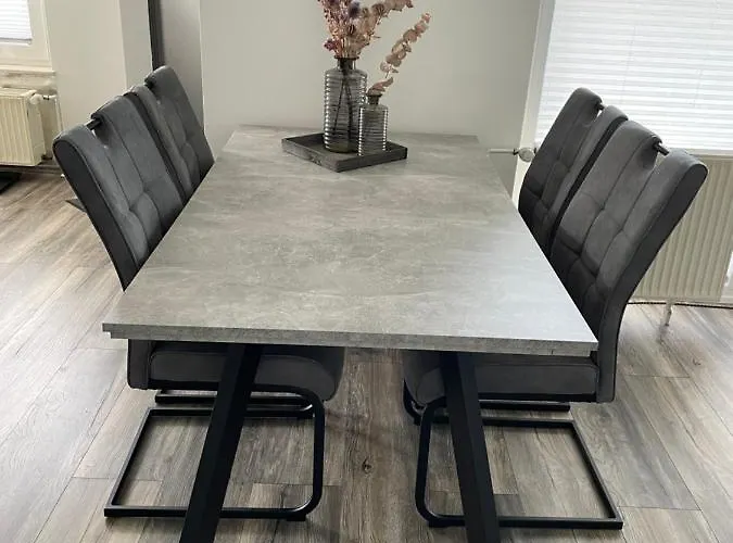 Arnsberg-mueschede / Eigener Eingang Mit Terrasse Und Fernblick *